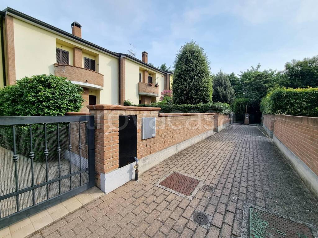 Villa a Schiera in vendita a Finale Emilia via don g. Volpi, 5