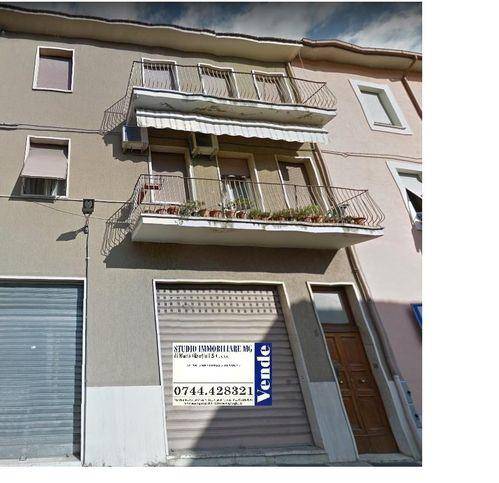 Casa Indipendente in vendita a Terni via Edoardo Bertolotti