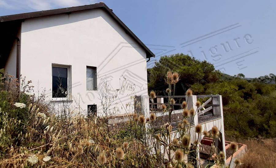 Villa in vendita ad Andora via del Santo
