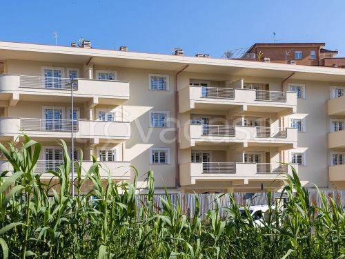 Appartamento in vendita a Velletri via Circonvallazione, 19
