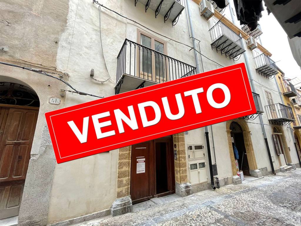 Appartamento in vendita a Cefalù via Vittorio Emanuele, 101