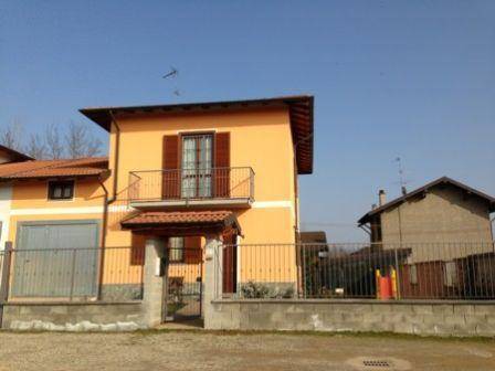 Villa Bifamiliare in vendita a Gambolò via Mazzini, 8