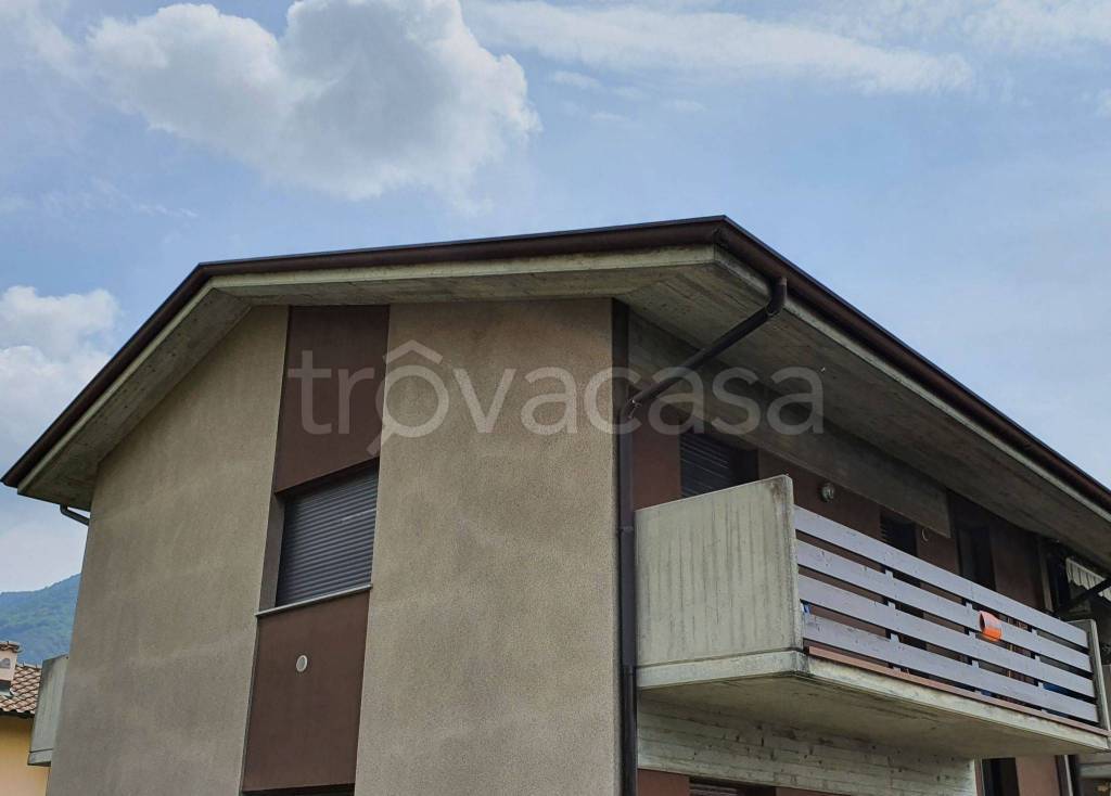 Appartamento in in vendita da privato a Gandino via Canevali
