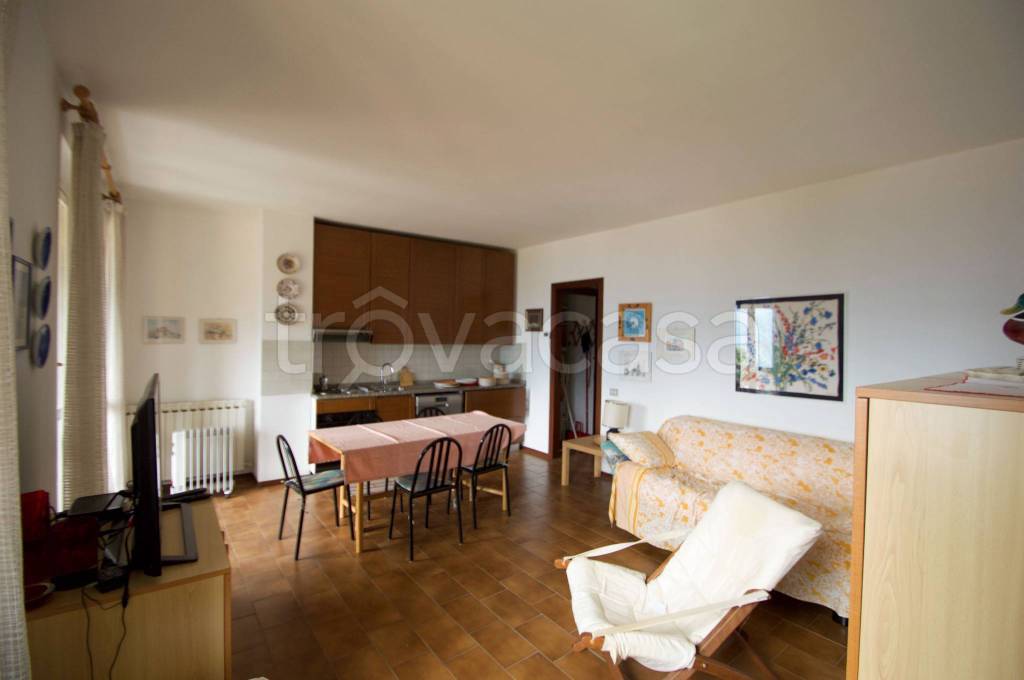 Appartamento in vendita a Bellagio via Palembri, 11