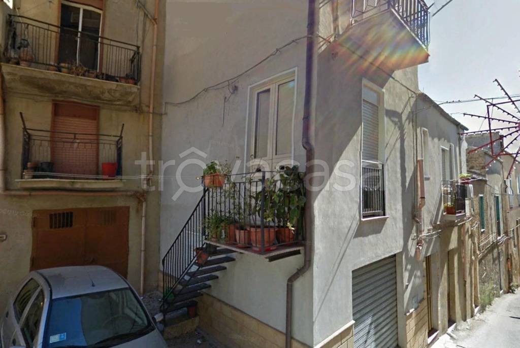 Casa Indipendente in vendita a Canicattì via Caprera, 34