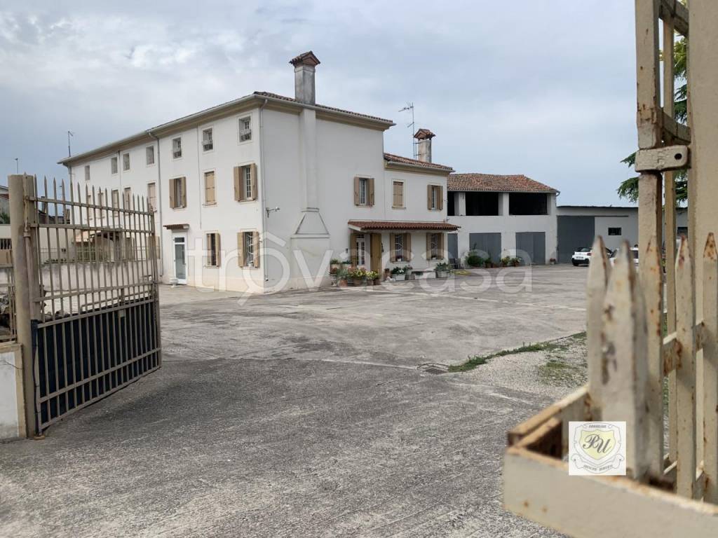 Villa in vendita a Solesino via XXVIII Aprile