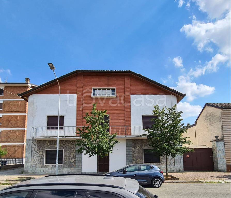 Villa Bifamiliare in in vendita da privato a Frugarolo via Cesare Battisti, 8