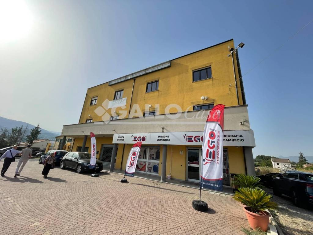 Ufficio in vendita a Montalto Uffugo via Camigliatello