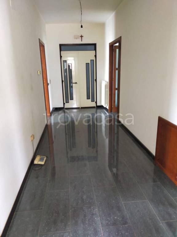 Appartamento in in vendita da privato a Bisignano via Bari, 20