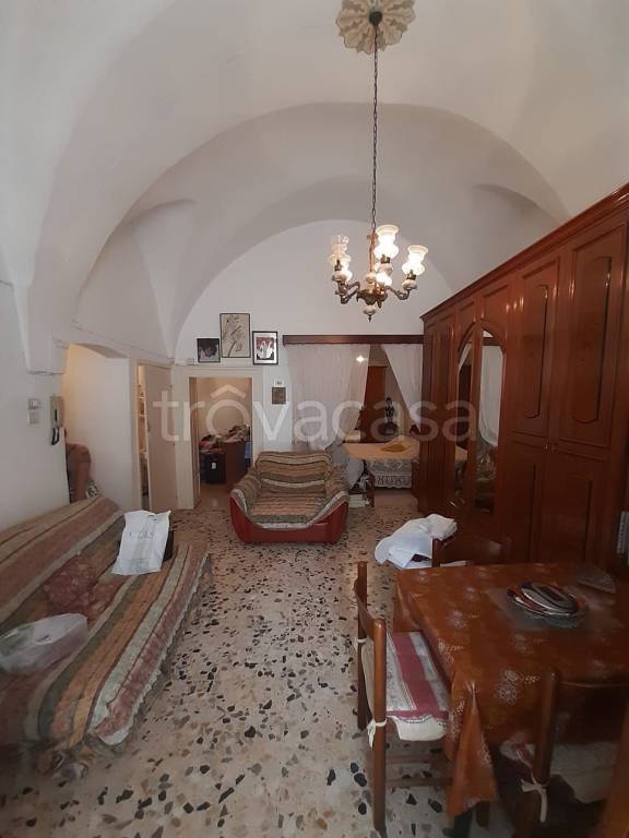 Appartamento in in vendita da privato a Ceglie Messapica via Bottega di Nisco, 13