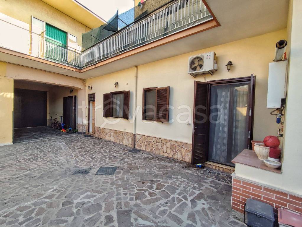 Appartamento in in vendita da privato a Frattaminore via Sant'Arpino, 11