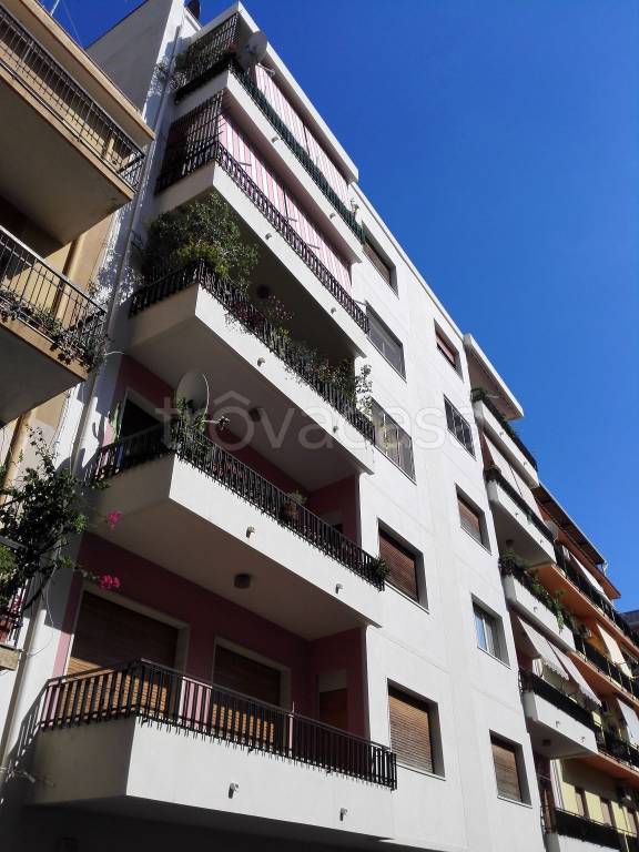Appartamento in in vendita da privato a Reggio di Calabria via Bergamo, 5
