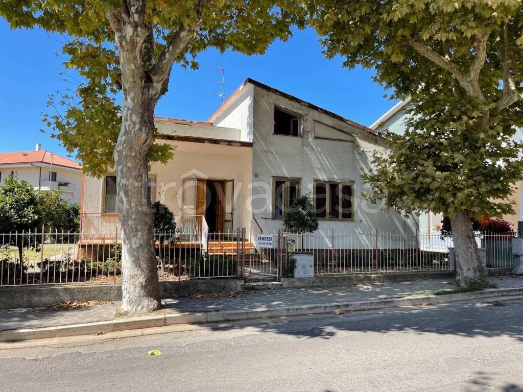 Villa in vendita a Giulianova via Antonio Gramsci, 86