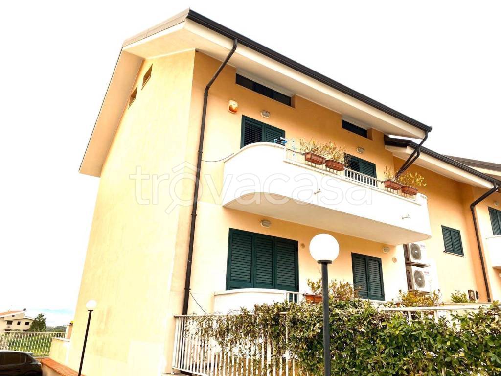 Villa a Schiera in in vendita da privato a Reggio di Calabria via Casa Savoia, 333