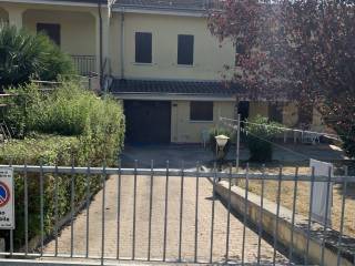 Villa in affitto a san benedetto po strada mirasole