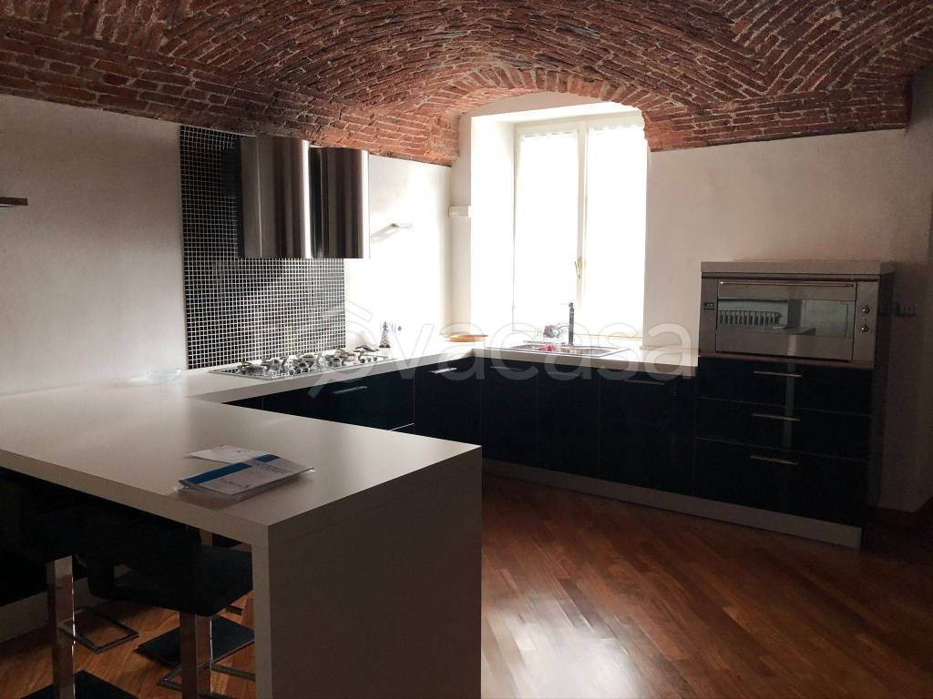 Appartamento in in vendita da privato a Biella viale Giacomo Matteotti, 2