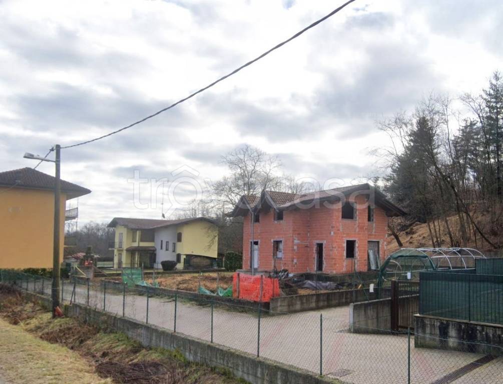 Villa in in vendita da privato a Comignago località Pulice