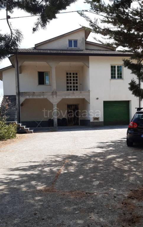 Villa Bifamiliare in in vendita da privato a Rocca San Felice serro del Bosco