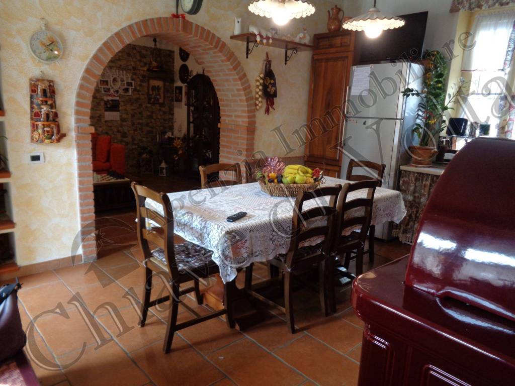 Casa Indipendente in vendita a Cavaria con Premezzo via Adda