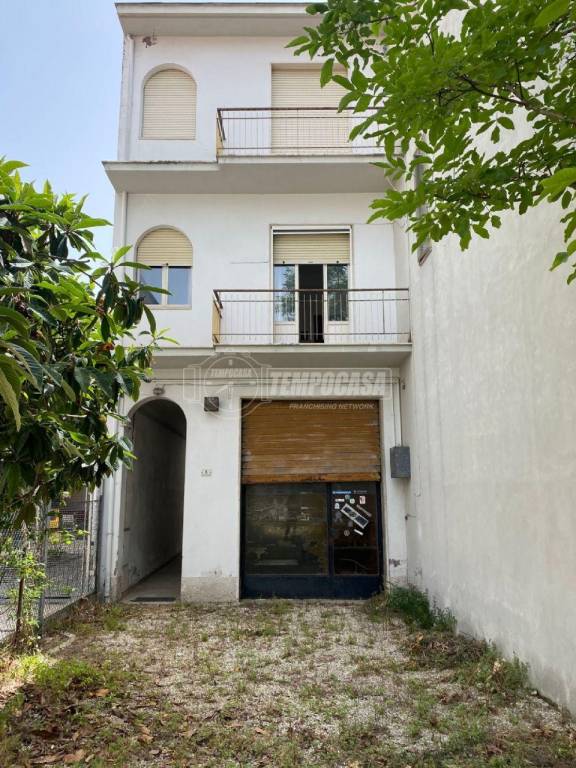 Appartamento in vendita a San Benedetto del Tronto via Carlo Rosselli 6