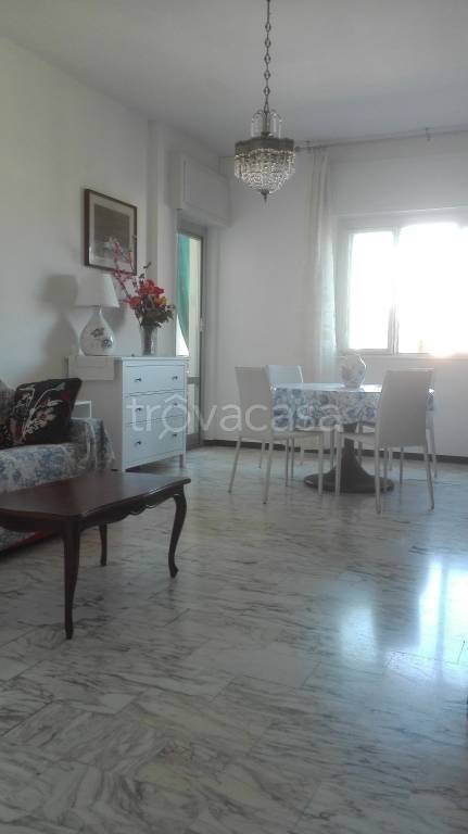 Appartamento in in vendita da privato ad Albissola Marina piazza Lombardia, 21