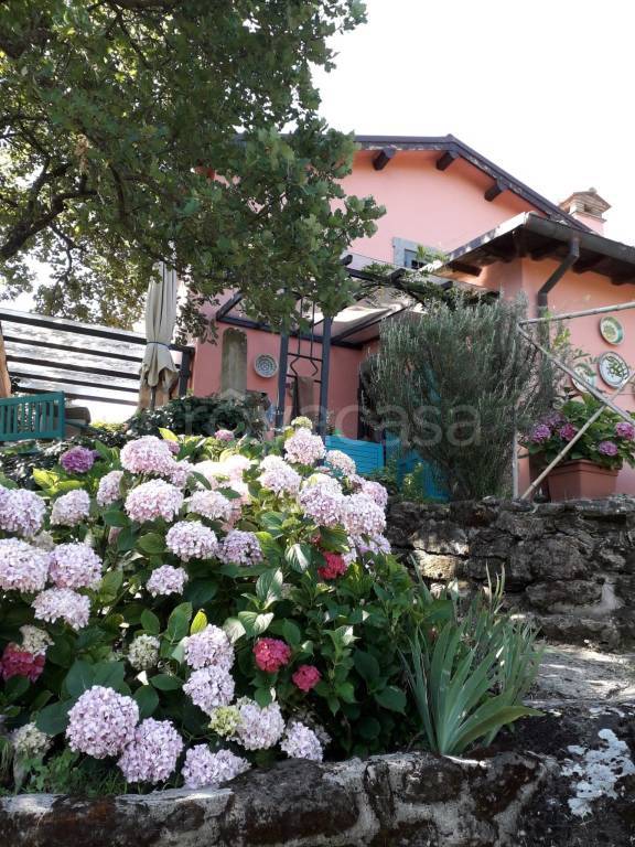 Villa in in vendita da privato a Viterbo strada Piscine, 10