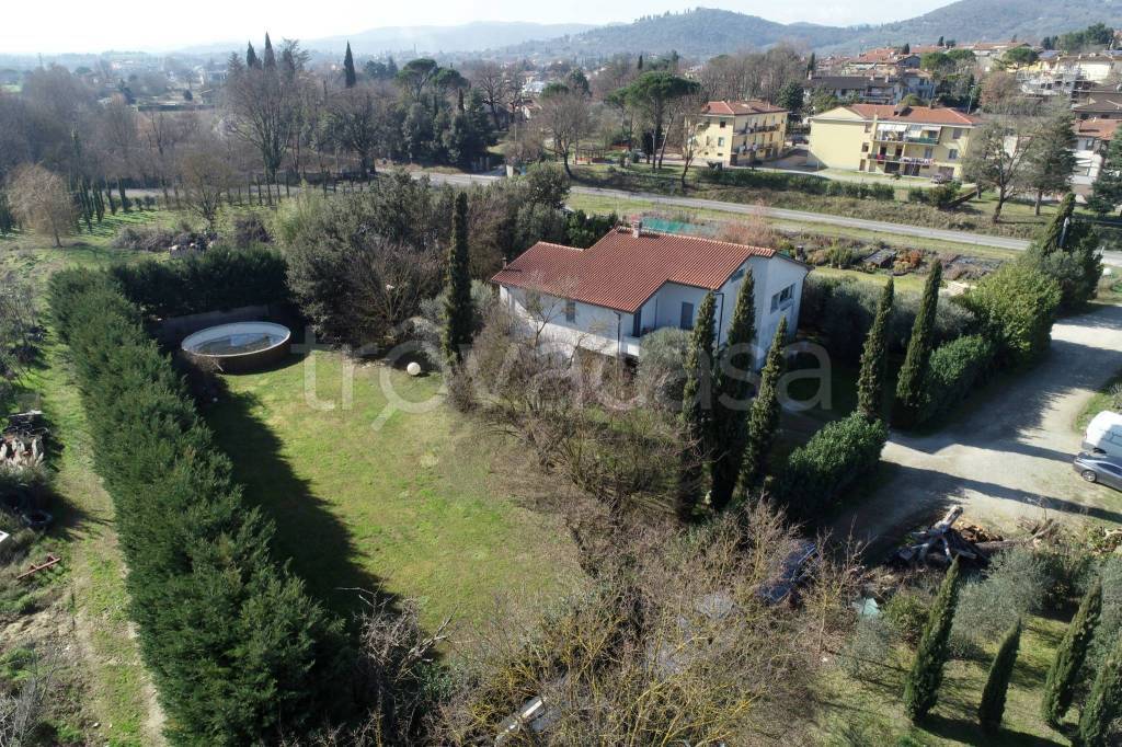 Villa in vendita ad Arezzo località San Giuliano