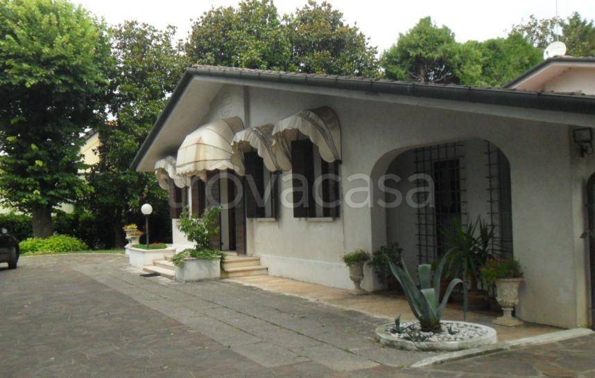 Villa in vendita a Santa Maria di Sala