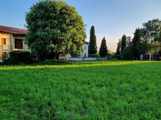 Terreno residenziale in vendita a montebelluna via alcide de gasperi