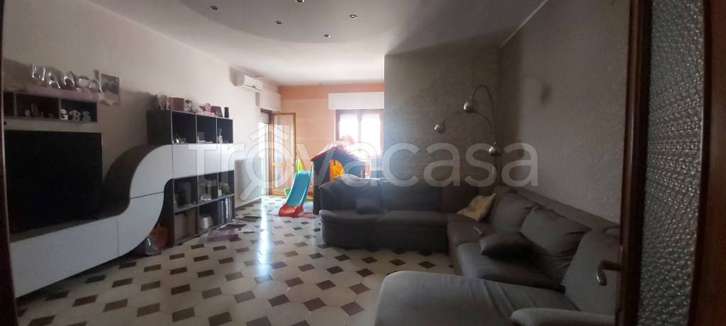 Appartamento in in vendita da privato a Crispiano corso Umberto, 205
