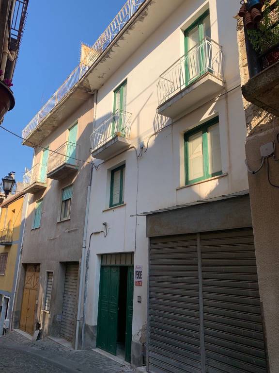 Appartamento in vendita ad Albanella via Giuseppe Garibaldi