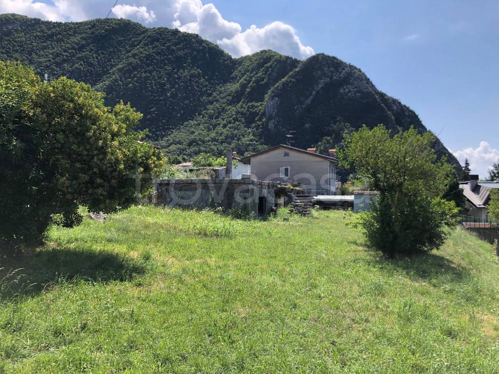 Terreno Residenziale in vendita a Gemona del Friuli