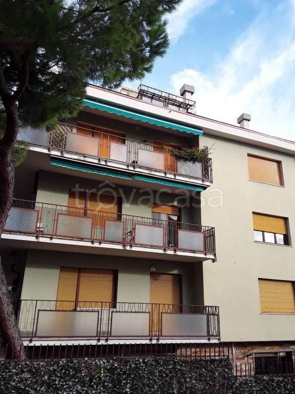 Appartamento in in vendita da privato a Genova via Flavia Steno, 7