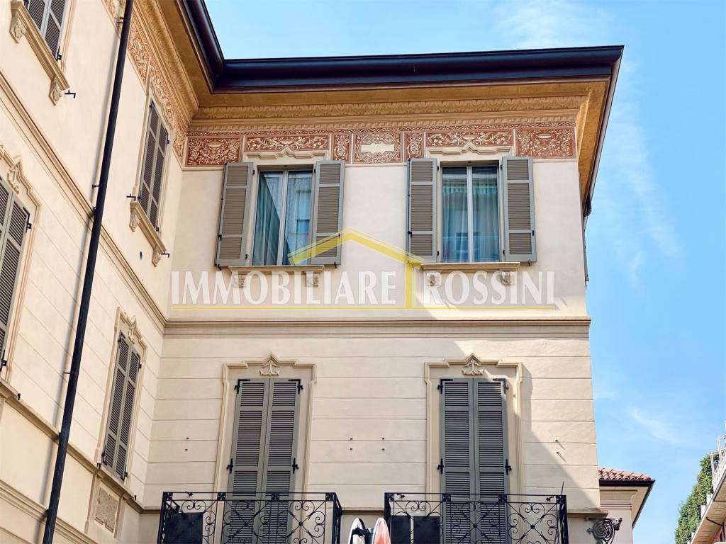 Attico in vendita a Varese via Gioacchino Rossini, 14