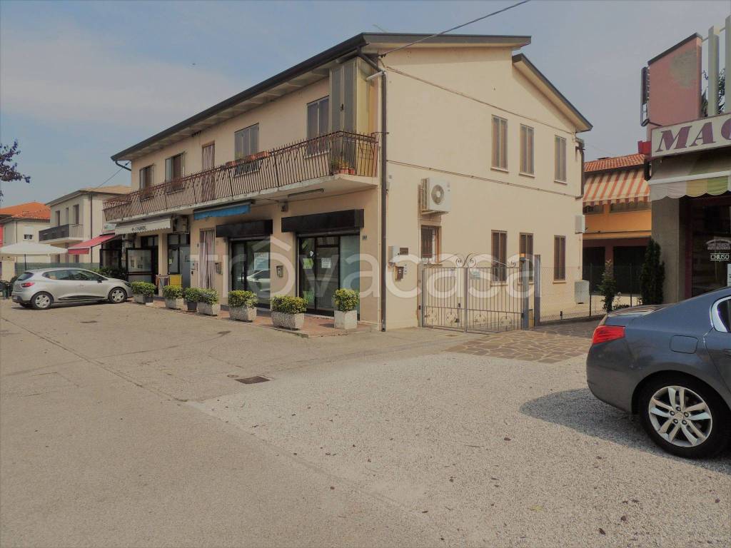 Appartamento in in vendita da privato ad Albignasego via Roma, 231