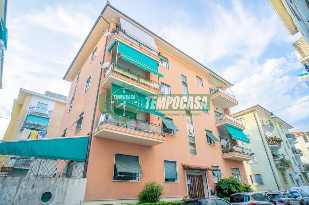 Appartamento in vendita a Rapallo via Firenze, 6