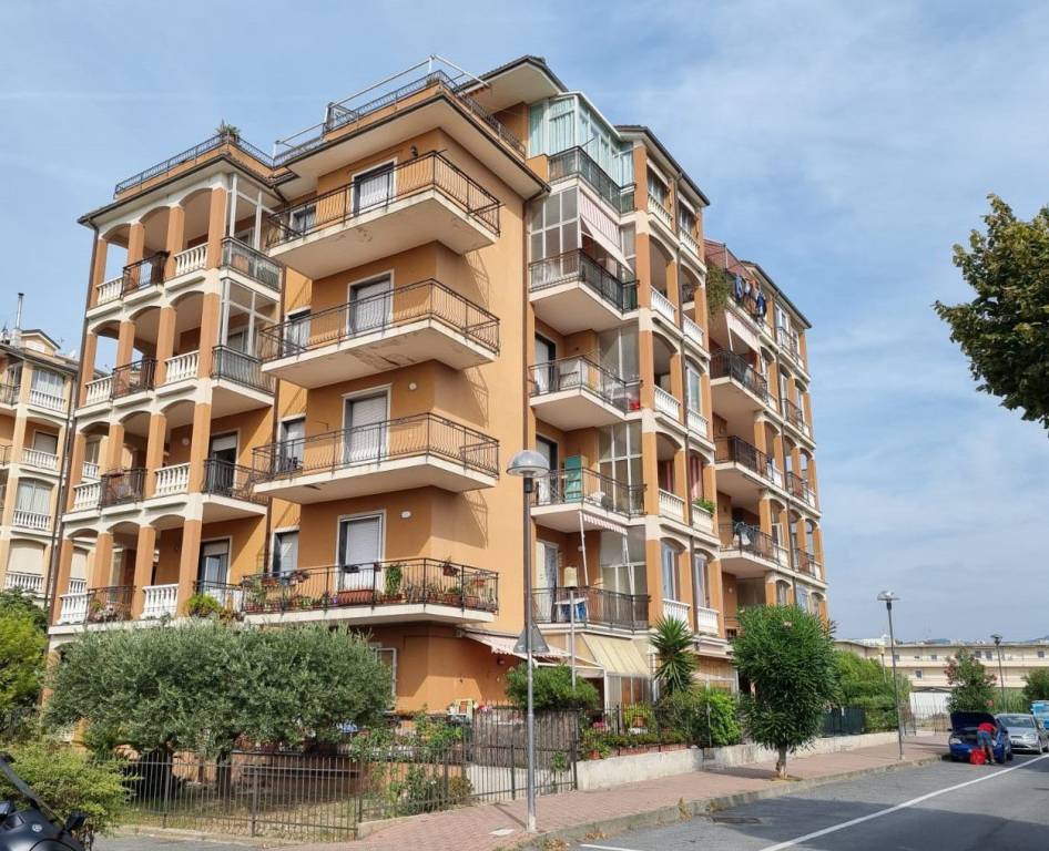 Appartamento in vendita ad Andora via Risorgimento