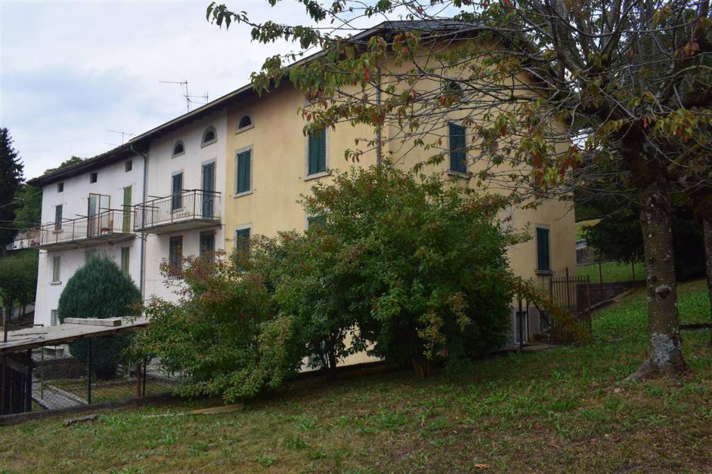 Casa Indipendente in vendita a Costa Serina via Gaetano Donizetti