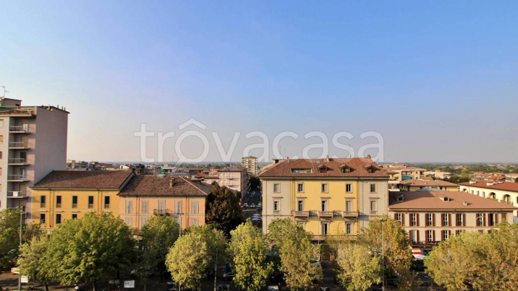 Appartamento in vendita a Stradella piazzale Trieste