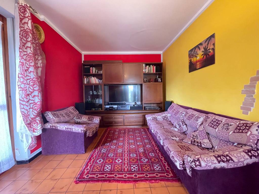 Appartamento in vendita a Canale via Torino, 215