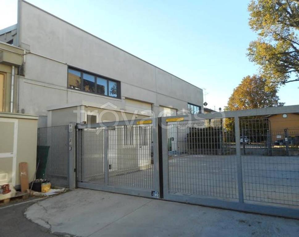 Capannone Industriale in vendita a Zola Predosa via Nerio nannetti,9l
