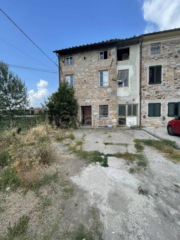 Casa Indipendente in vendita a Capannori via dei Colombini, 72