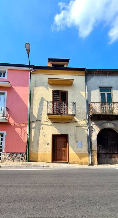 Casa Indipendente in vendita ad Airola corso Caudino, 126