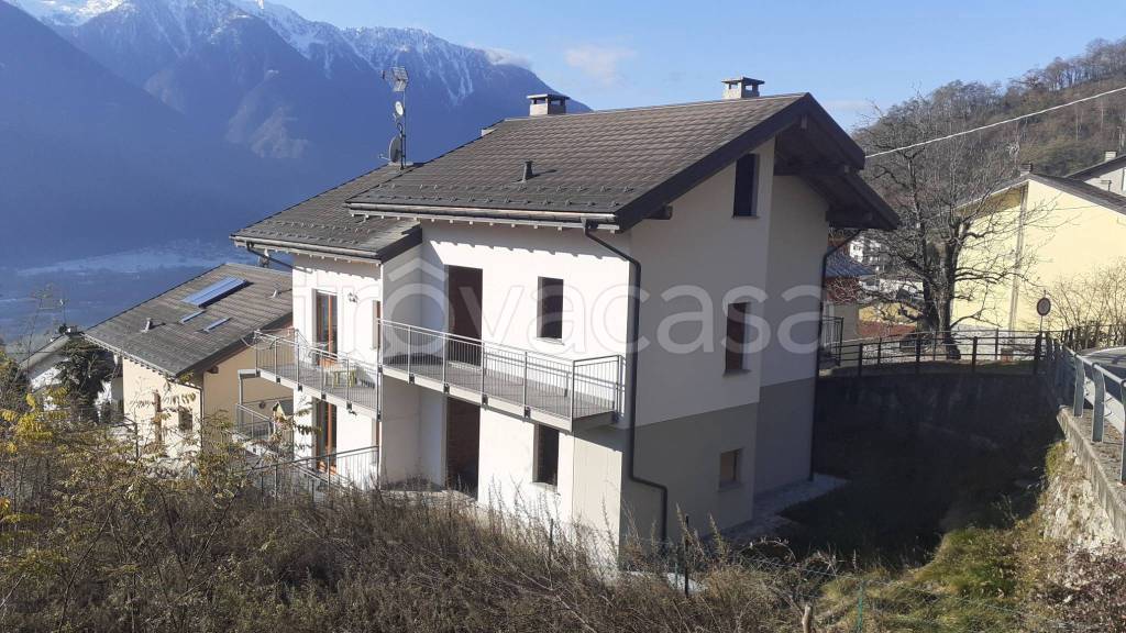 Villa Bifamiliare in vendita a Castione Andevenno strada Provinciale Panoramica del Terziere di Mezzo