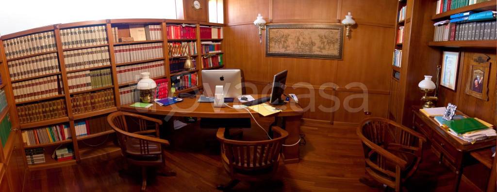 Ufficio in in affitto da privato a Latina via Armellini, 22