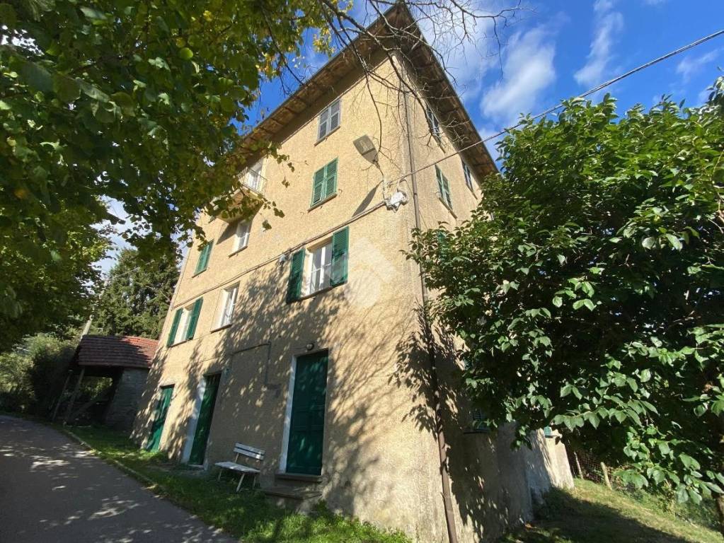 Appartamento in vendita a Torriglia località Olcesi, 59
