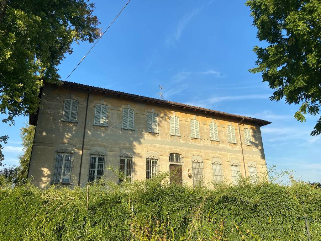 Villa Bifamiliare in vendita a Monticelli d'Ongina