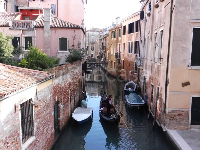 Appartamento in vendita a Venezia salizada de le Gate
