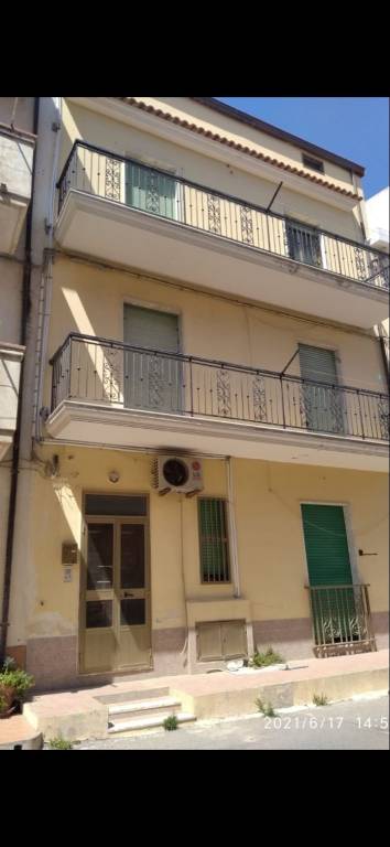 Appartamento in in vendita da privato a Isola di Capo Rizzuto via Roma, 8