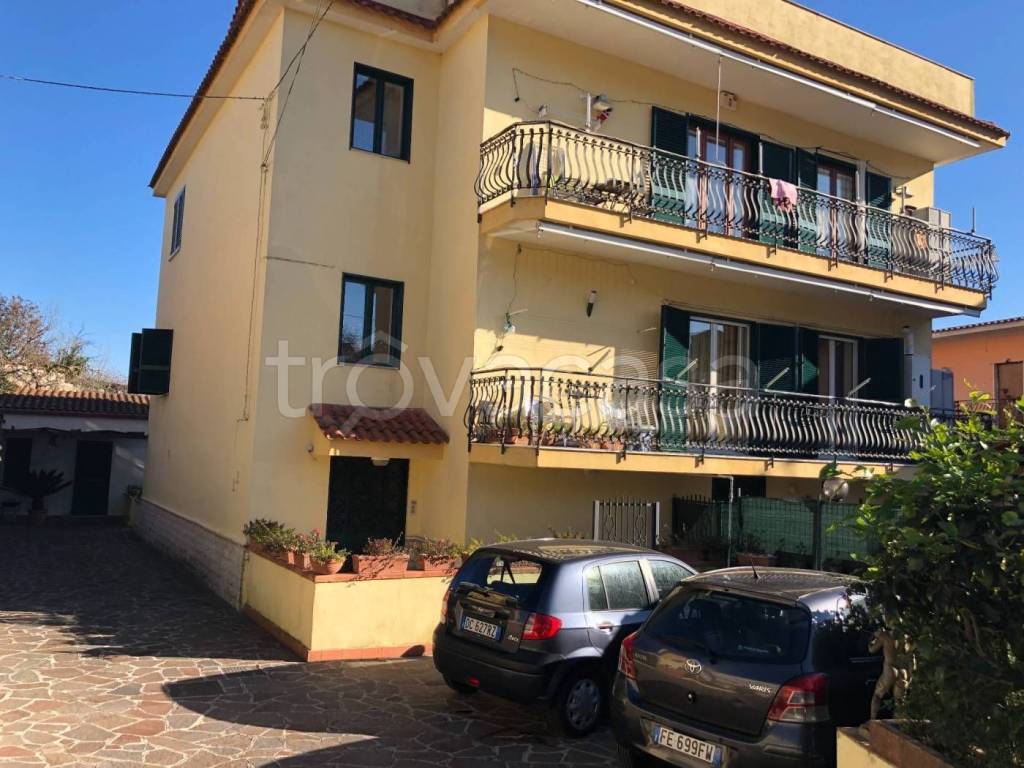 Villa Bifamiliare in in vendita da privato a Napoli via Comunale Toscanella, 34B